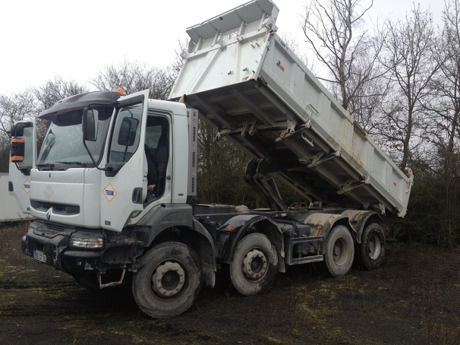 Kerax 8x4