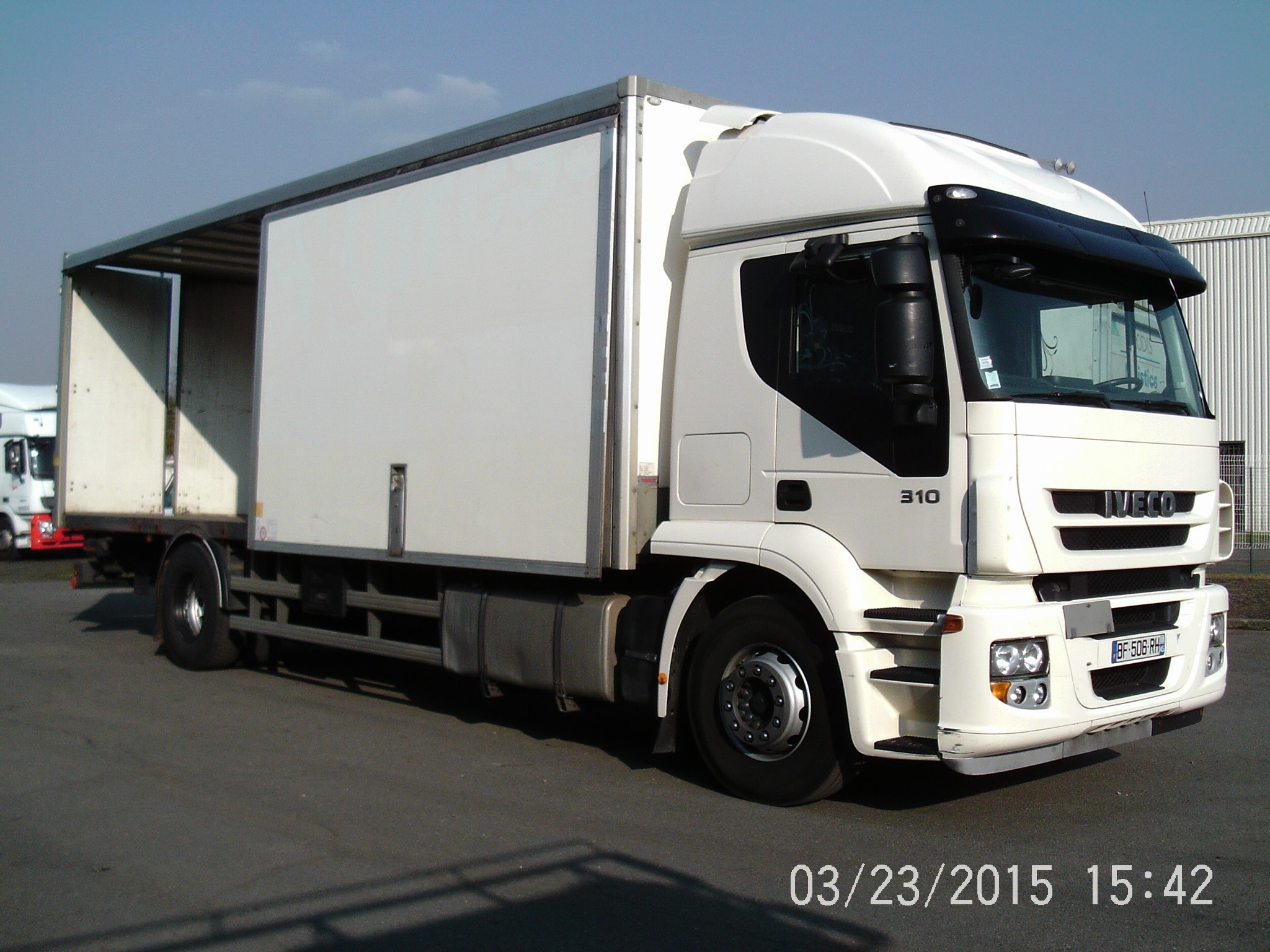 AT190S31/P CAISSE PORTES COULISSANTES