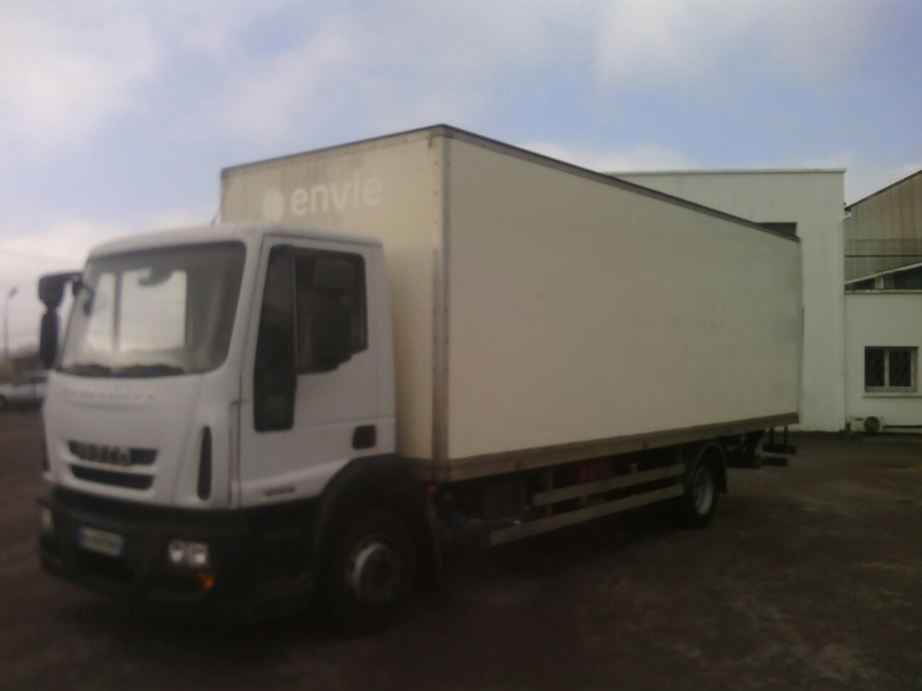 EUROCARGO TECTOR 120E18 CAISSE HAYON PORTE LATERALE